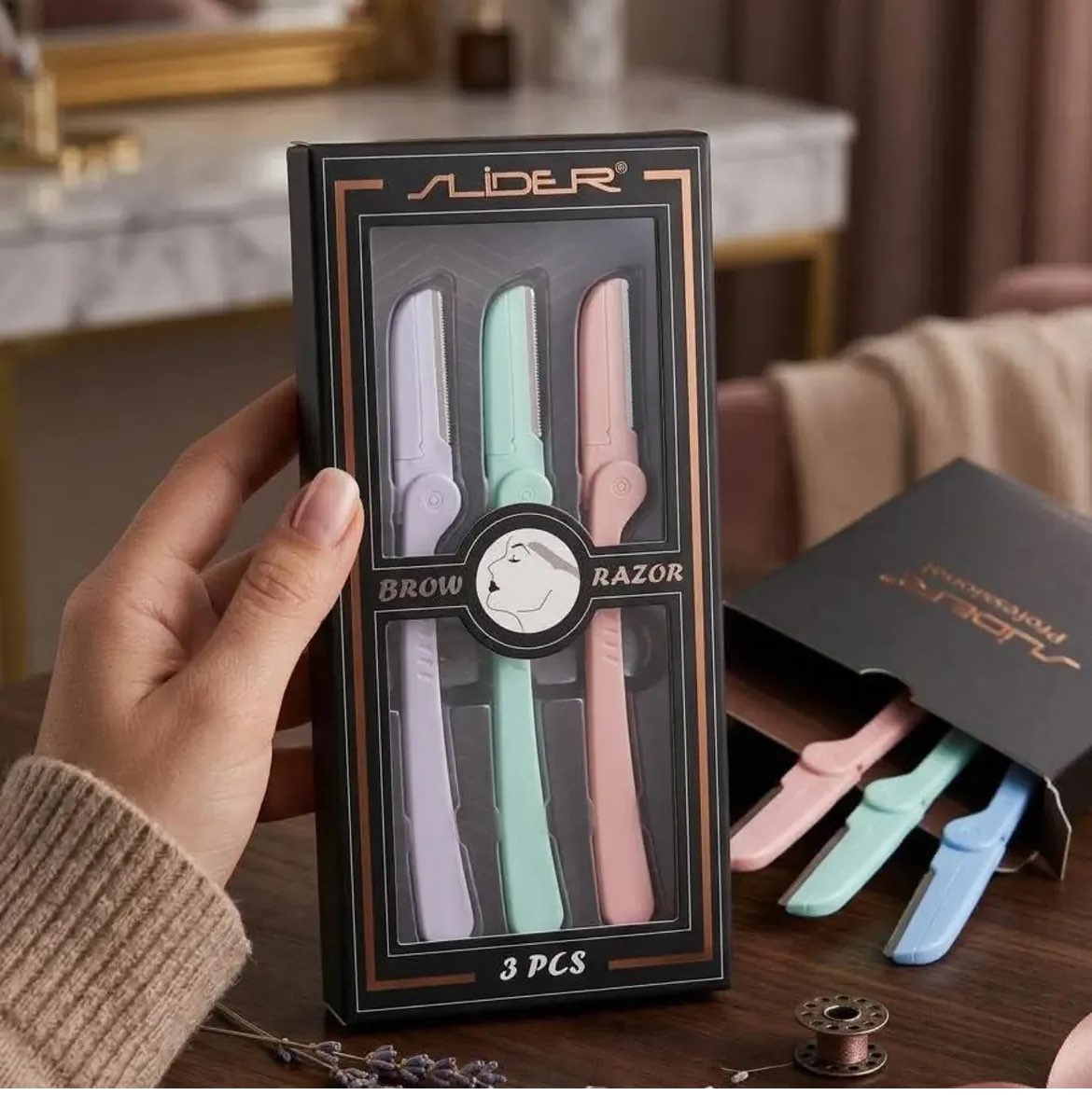 🪒 مجموعة شفرات Slider Brow Razor